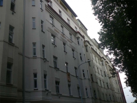 Pod Kavalírkou 8, Praha 5 - Oprava uliční fasády budovy