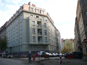 Ruská 48, Praha 10 - Oprava uliční a dvorní fasády