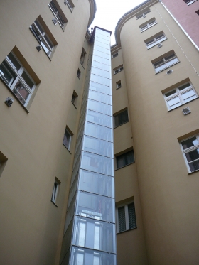 Oprava dvorní fasády Žerotínova 49,Praha 3